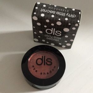 Dirty Little Secret shadow in Sangria